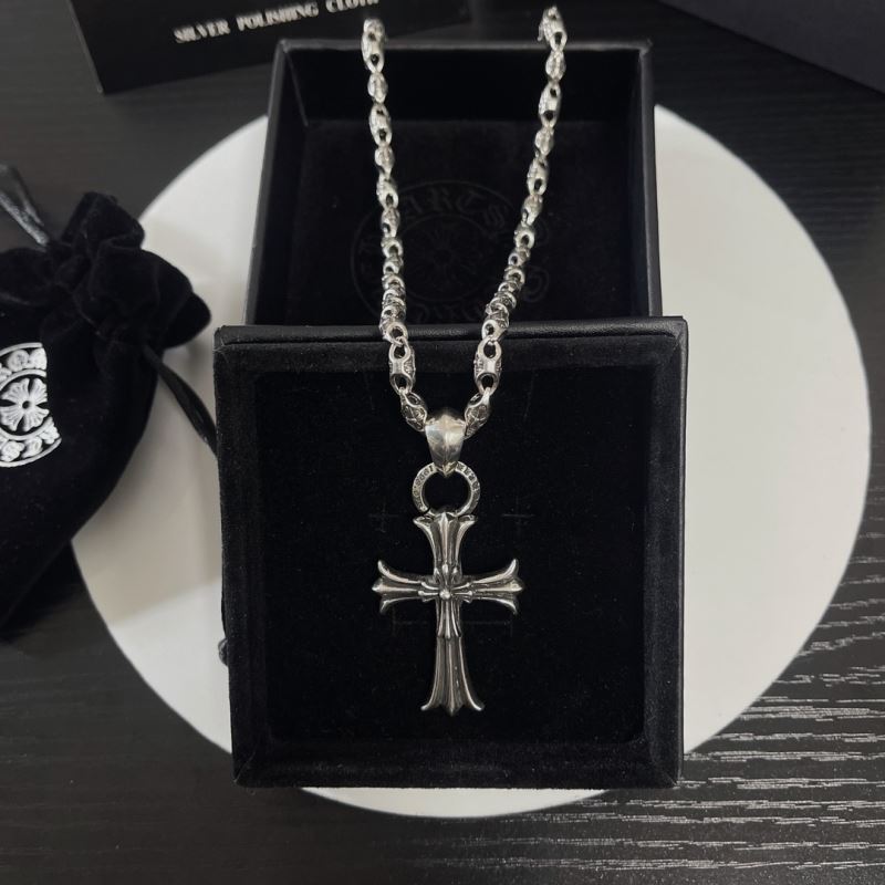 Ch**me He**ts necklaces